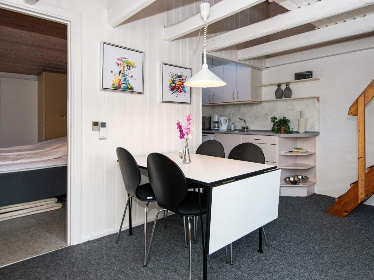 6 Person Holiday Home On A Holiday Park In Hemmet 外观 照片