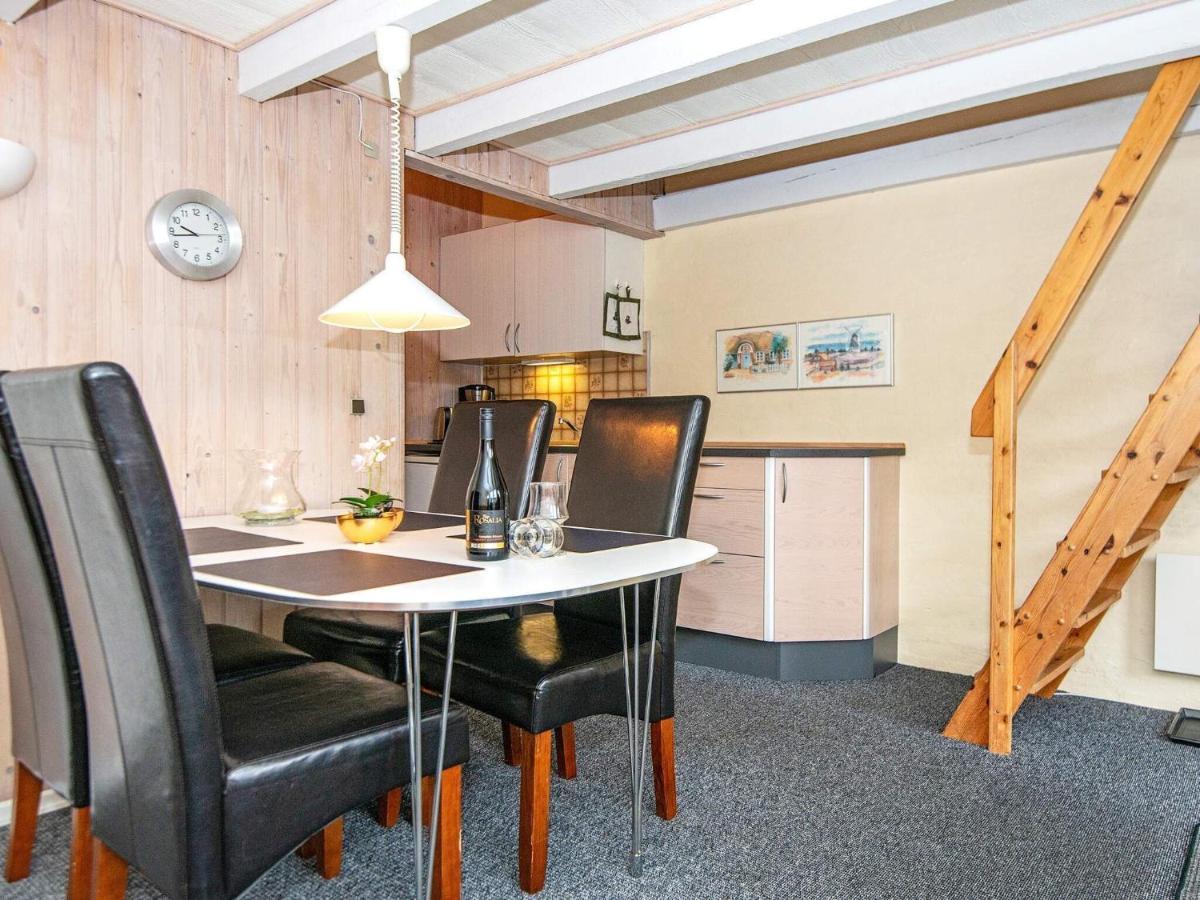 6 Person Holiday Home On A Holiday Park In Hemmet 外观 照片